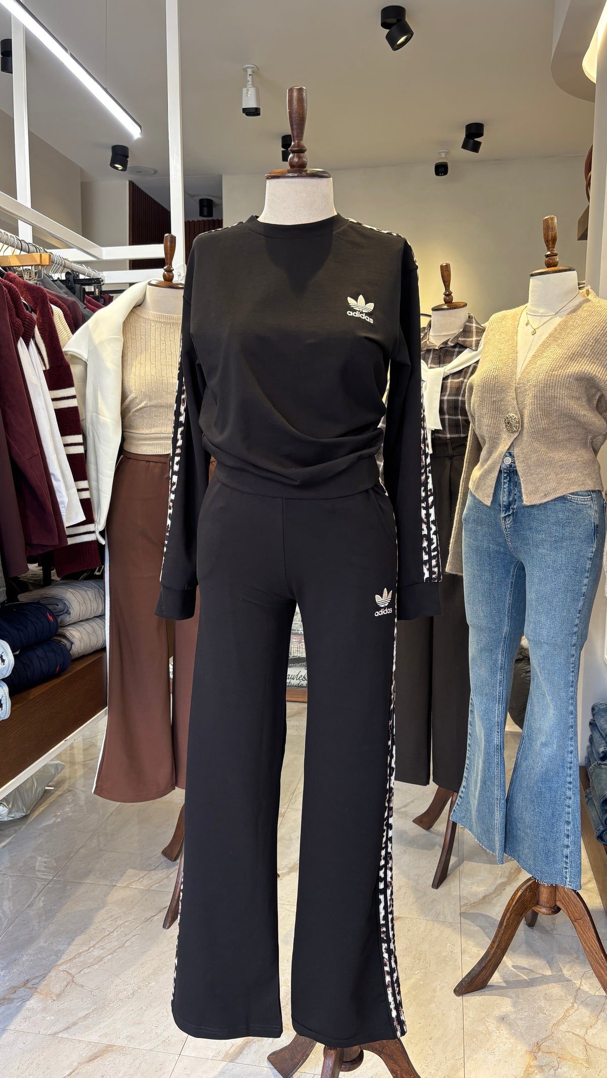 تريننج اديداس