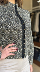 بليزر زيتي واسود