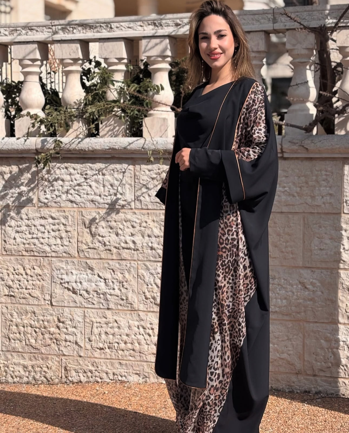 عباي سودة منومار