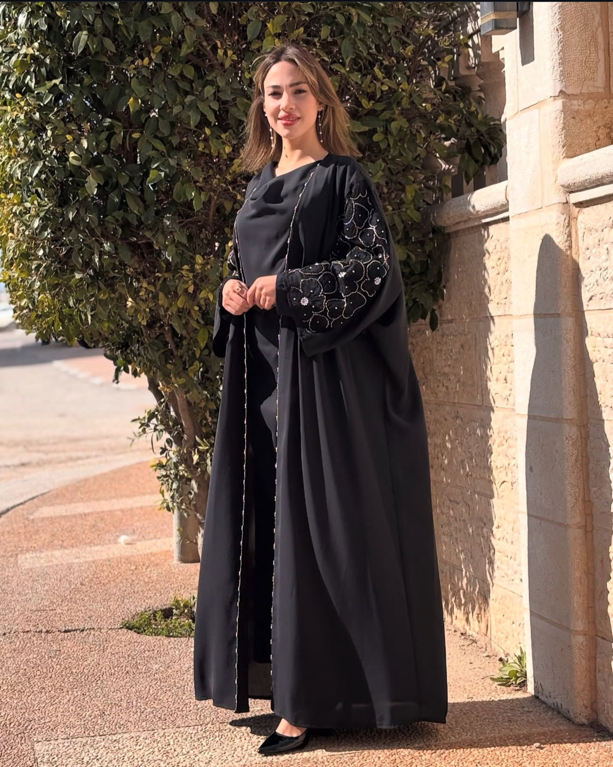 عباي اسود مفتوحة