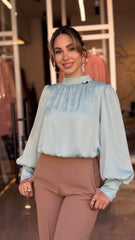 بلوزة ستان
